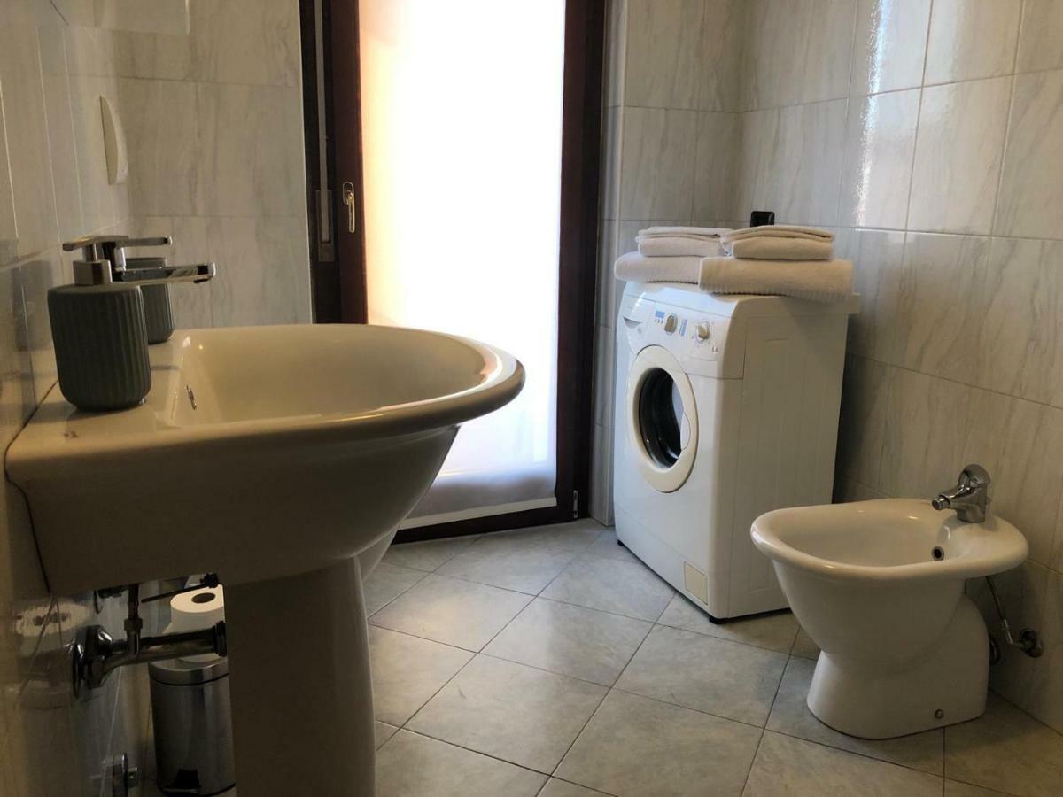 Appartamento Verona Fiera E Centro Bagian luar foto